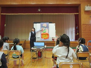 誕生会 (23) 誕生会 (23)