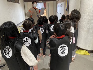 中学生 (22) 中学生 (22)