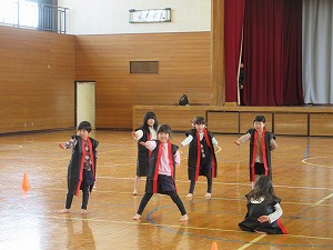 中学生 (15) 中学生 (15)