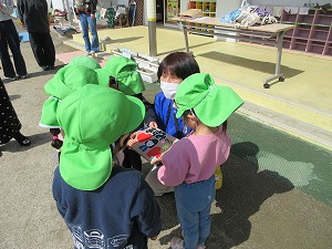 奉仕作業 (8) 奉仕作業 (8)