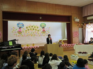 離任式 (6) 離任式 (6)