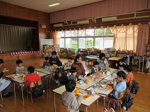 給食