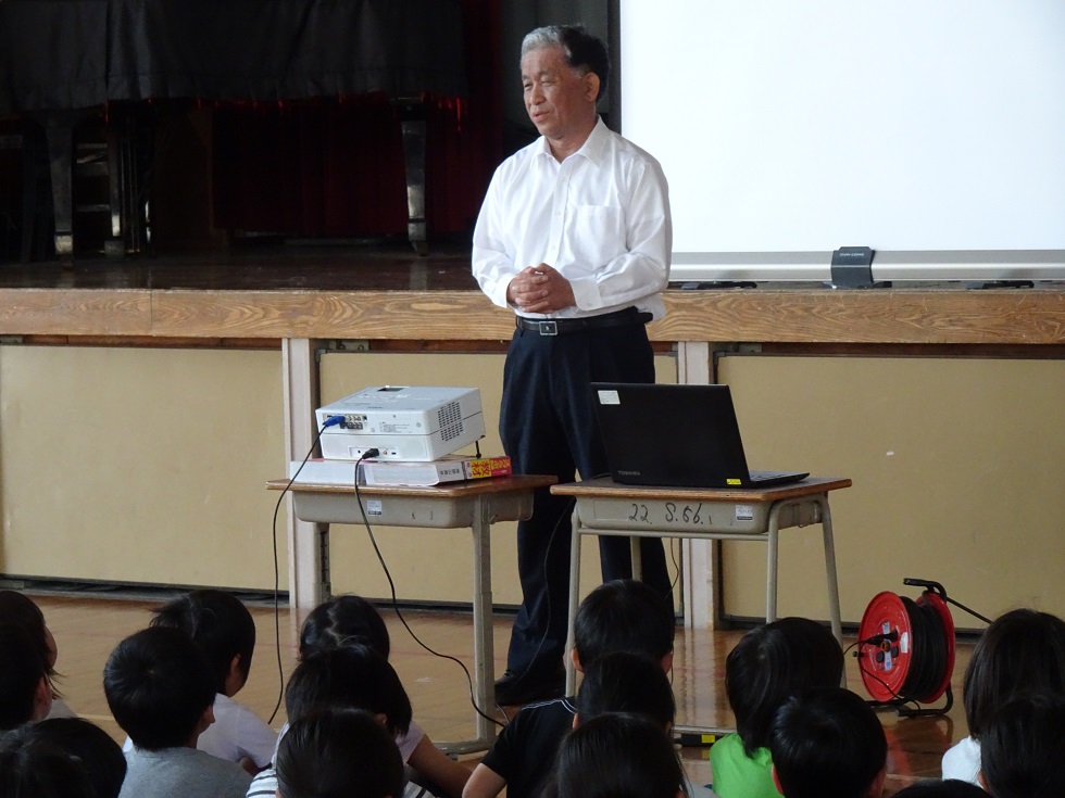 010603 全校朝会1 010603 全校朝会1