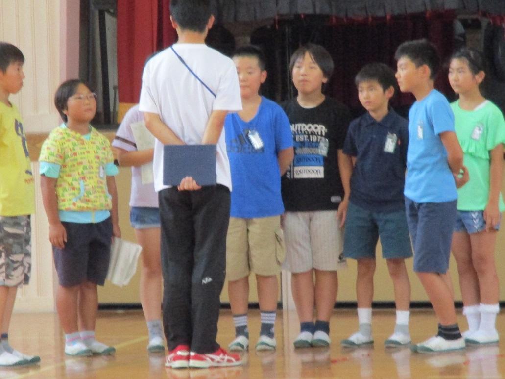 010703 体育集会0