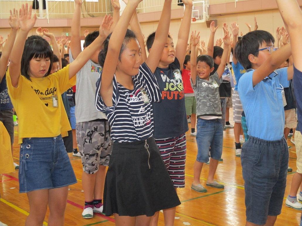 010703 体育集会3
