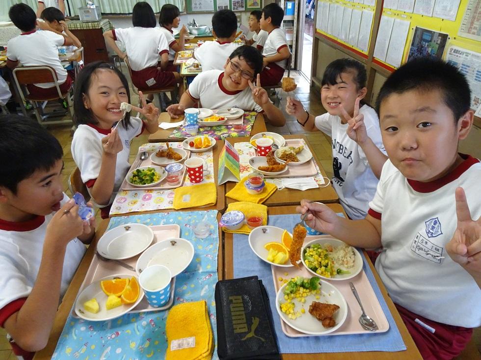 011004 お楽しみ給食5年1 011004 お楽しみ給食5年1