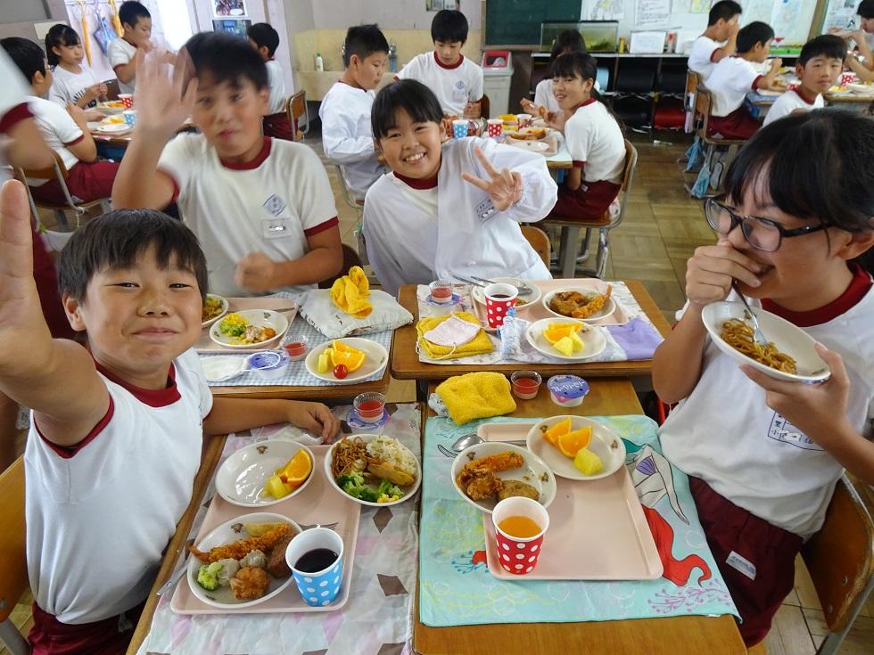 011004 お楽しみ給食5年2 011004 お楽しみ給食5年2