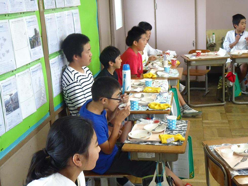 011004 お楽しみ給食6年1 011004 お楽しみ給食6年1