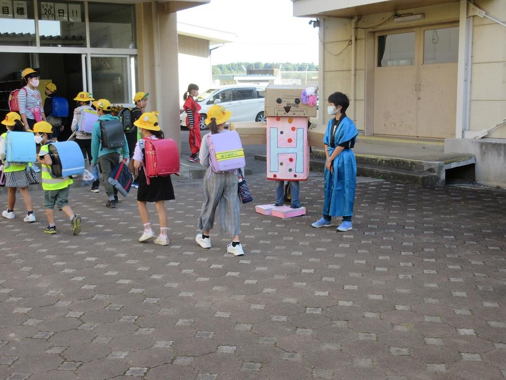 020930 あいさつ運動1 020930 あいさつ運動1