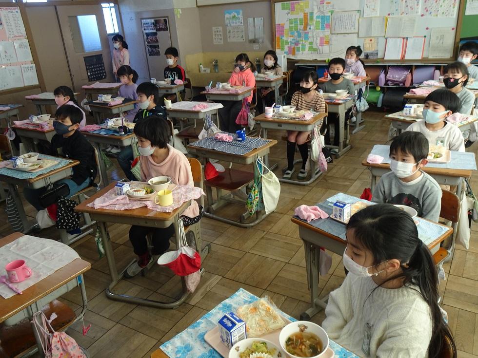 030209 給食2年u 030209 給食2年u