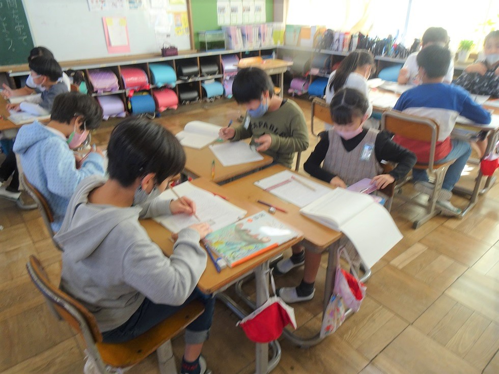 031018 3年3 031018 3年3