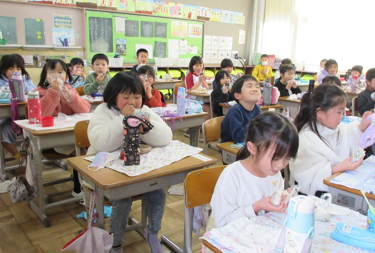 おにぎり(1) おにぎり(1)