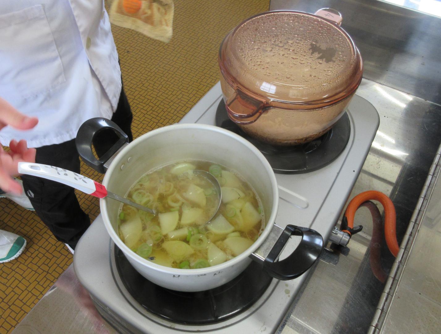 ご飯と味噌汁 ご飯と味噌汁