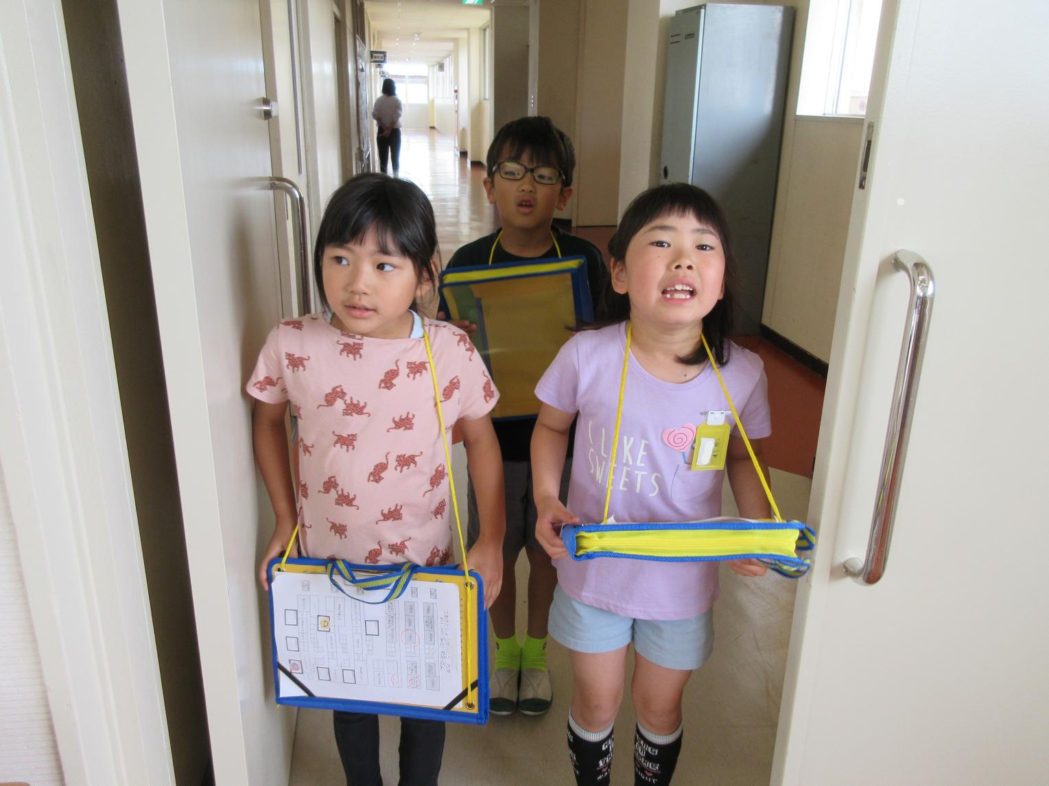 入室 入室