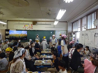 親子給食1