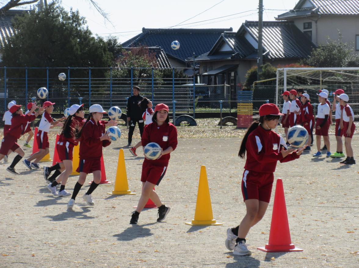 サッカー9