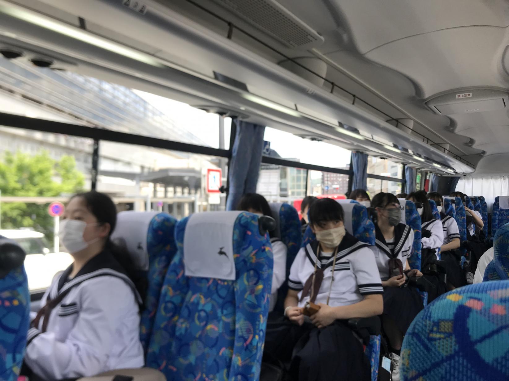 4716DE77-8E2F-48E9-B644-188788D00130 4716DE77-8E2F-48E9-B644-188788D00130