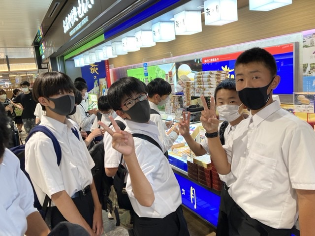 A2C533A8-6954-41BE-AF36-B090F10EA3ED A2C533A8-6954-41BE-AF36-B090F10EA3ED