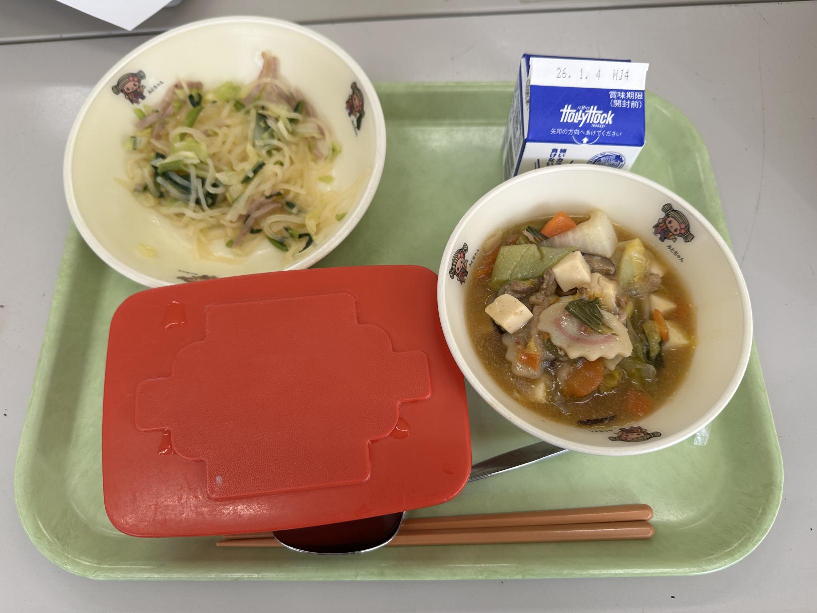 251222給食 251222給食