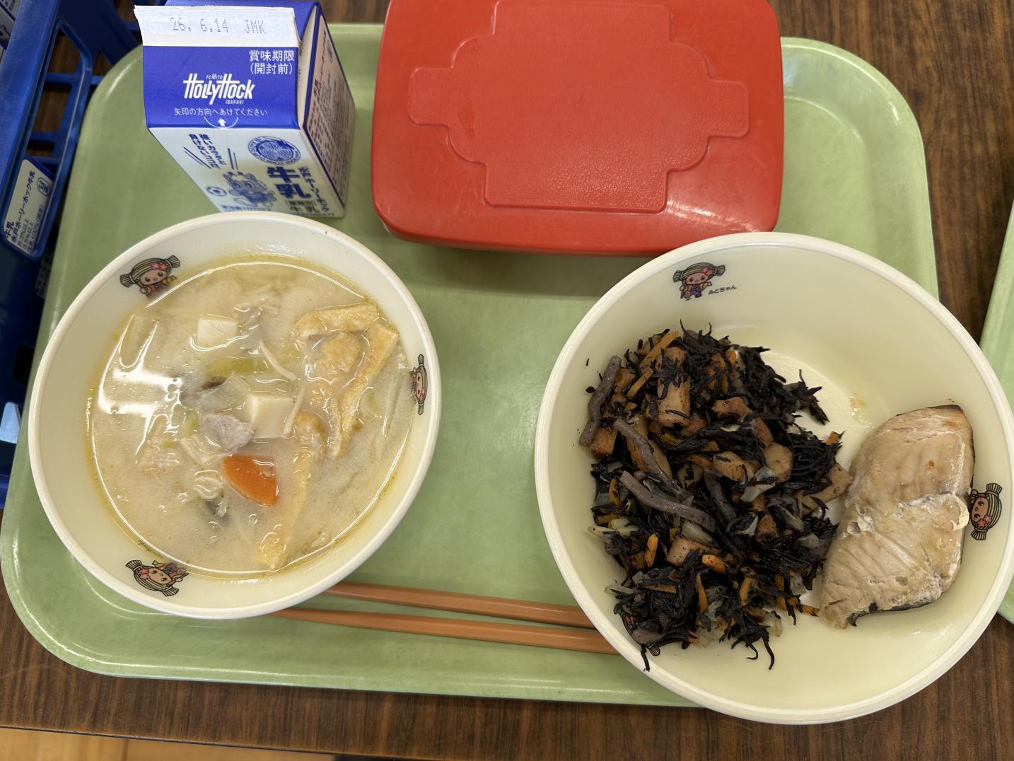 260601給食 260601給食
