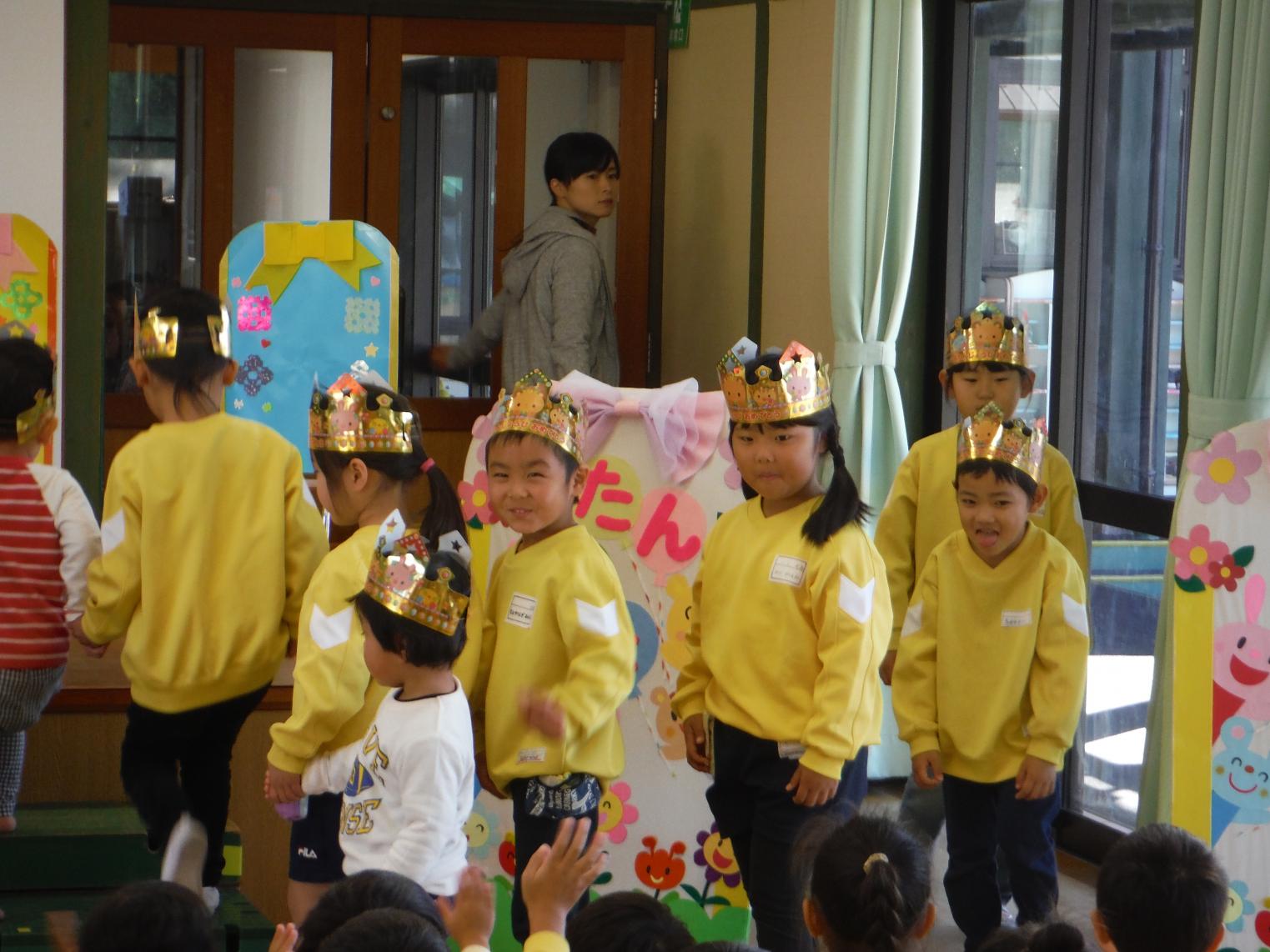 11誕生会 (6) 11誕生会 (6)