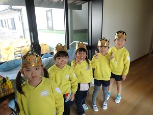 12誕生会 (1) 12誕生会 (1)