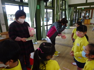 9D2E0252-B2BA-4C46-A8AE-5F00F04EADD9 9D2E0252-B2BA-4C46-A8AE-5F00F04EADD9