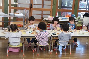 うさぎ給食 うさぎ給食