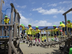 丸太渡り 丸太渡り