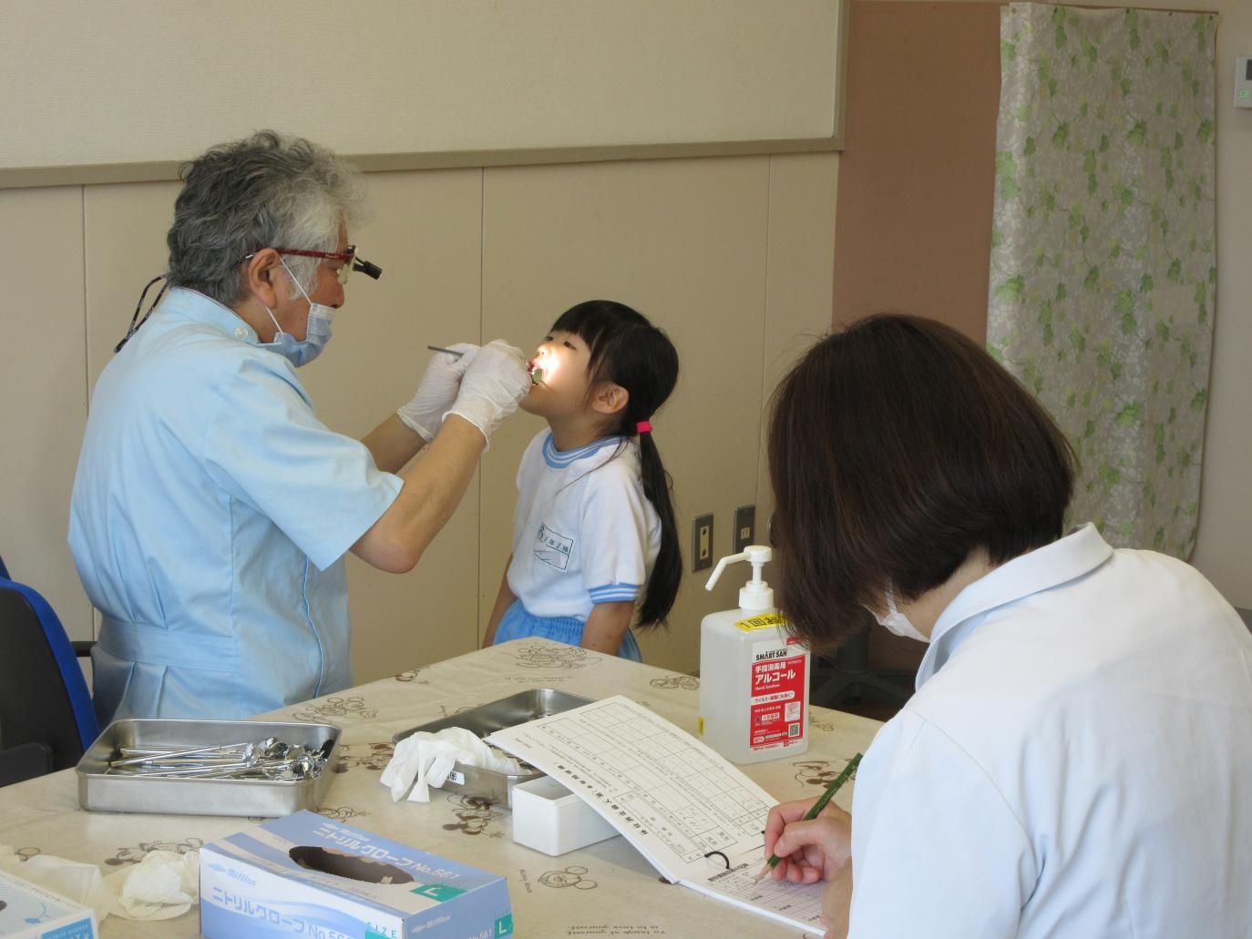 歯科検診1年生2