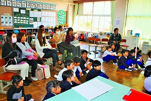 真剣に聞いてます 真剣に聞いてます