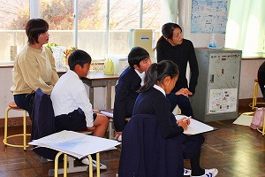 考え中 考え中