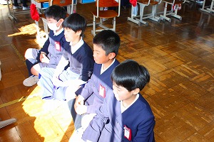 朝の瞑想からスタート 朝の瞑想からスタート