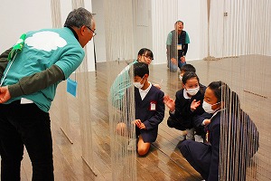 光を感じる 光を感じる