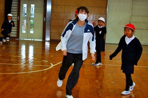 鬼ごっこしよう 鬼ごっこしよう