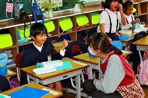 粘土遊びも 粘土遊びも