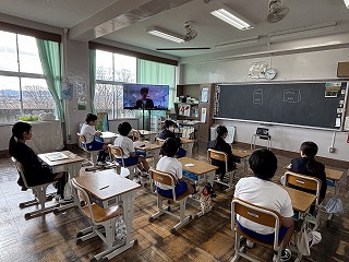 IMG_3906 IMG_3906