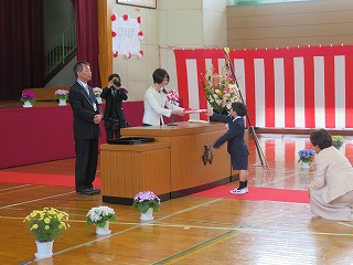 IMG_1990 IMG_1990