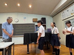 10 10