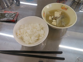 出来上がったご飯とみそ汁 出来上がったご飯とみそ汁