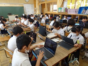 山小屋(2) 山小屋(2)