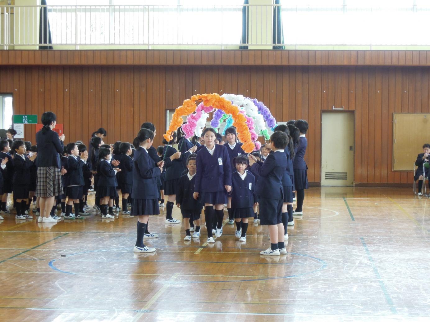 1年生を迎える会 1年生を迎える会