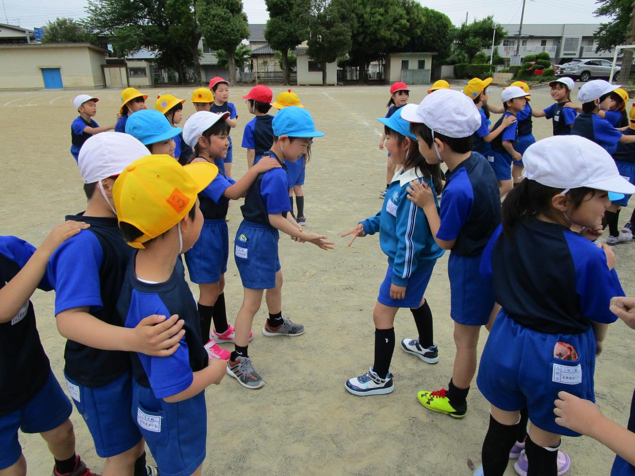 なかよくなろう会