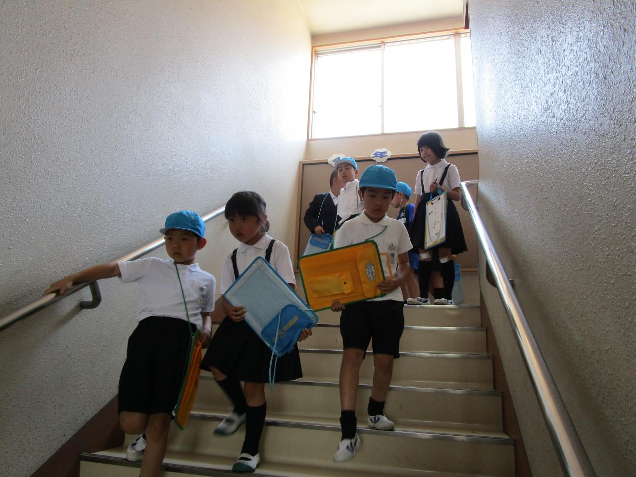 学校探検