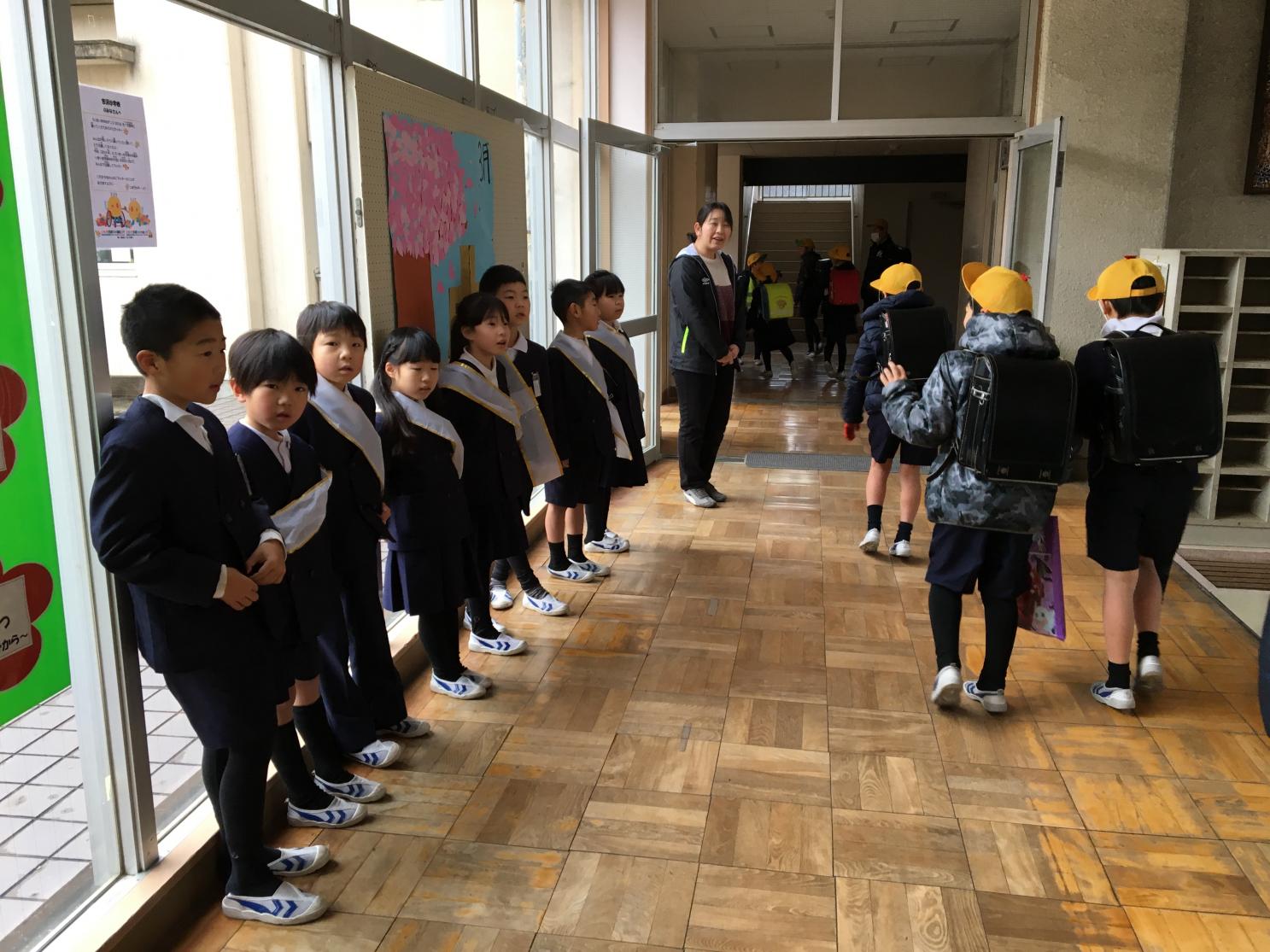 あいさつ運動