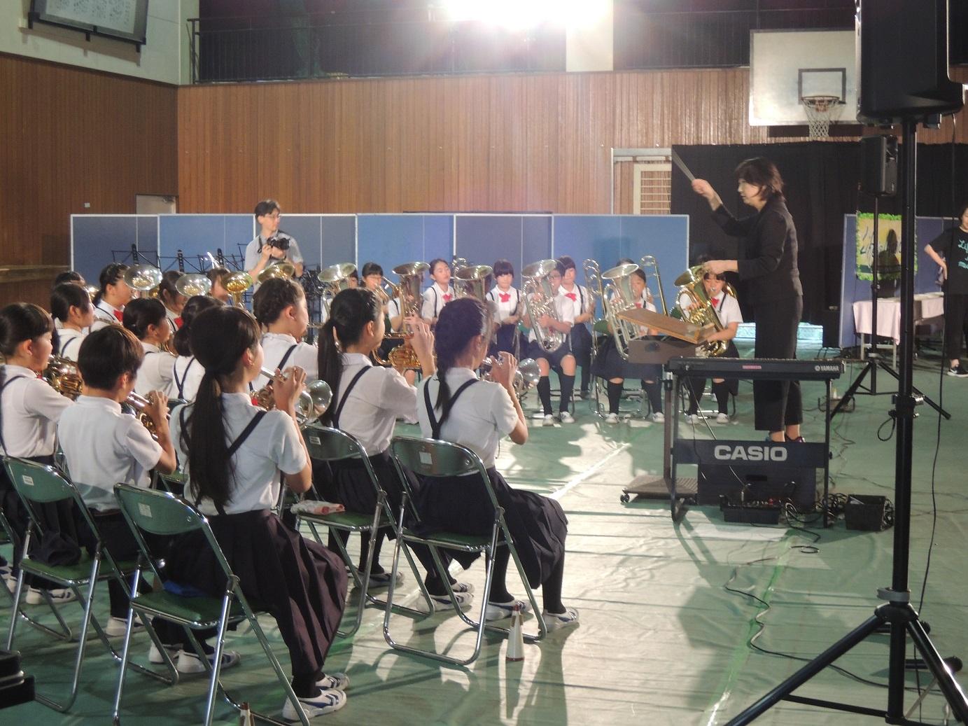 四中吹奏楽部定期演奏会 四中吹奏楽部定期演奏会