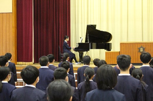 伴奏(校歌) 伴奏(校歌)