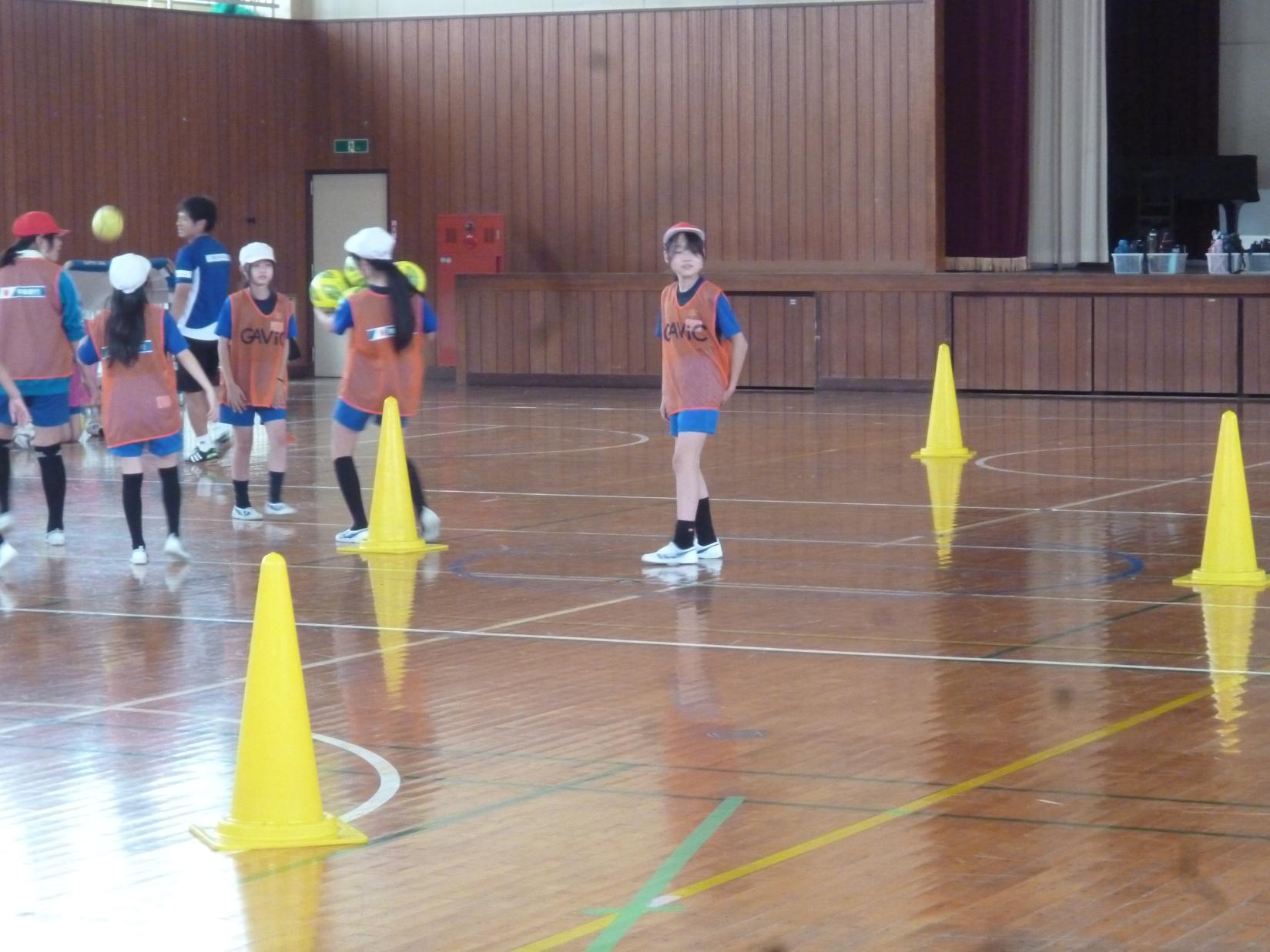 コーンを使った練習