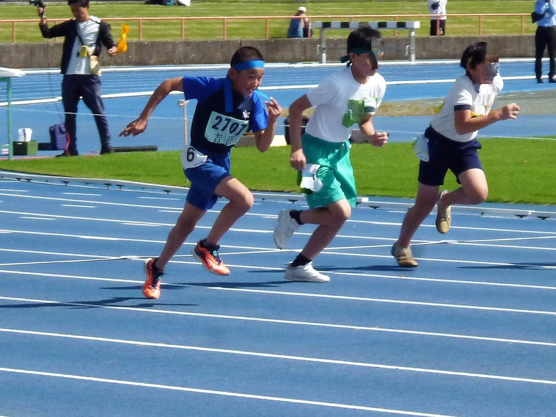 100m走のスタート