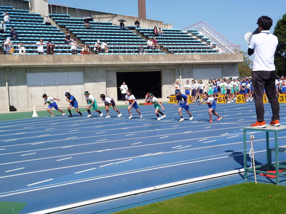 100m走